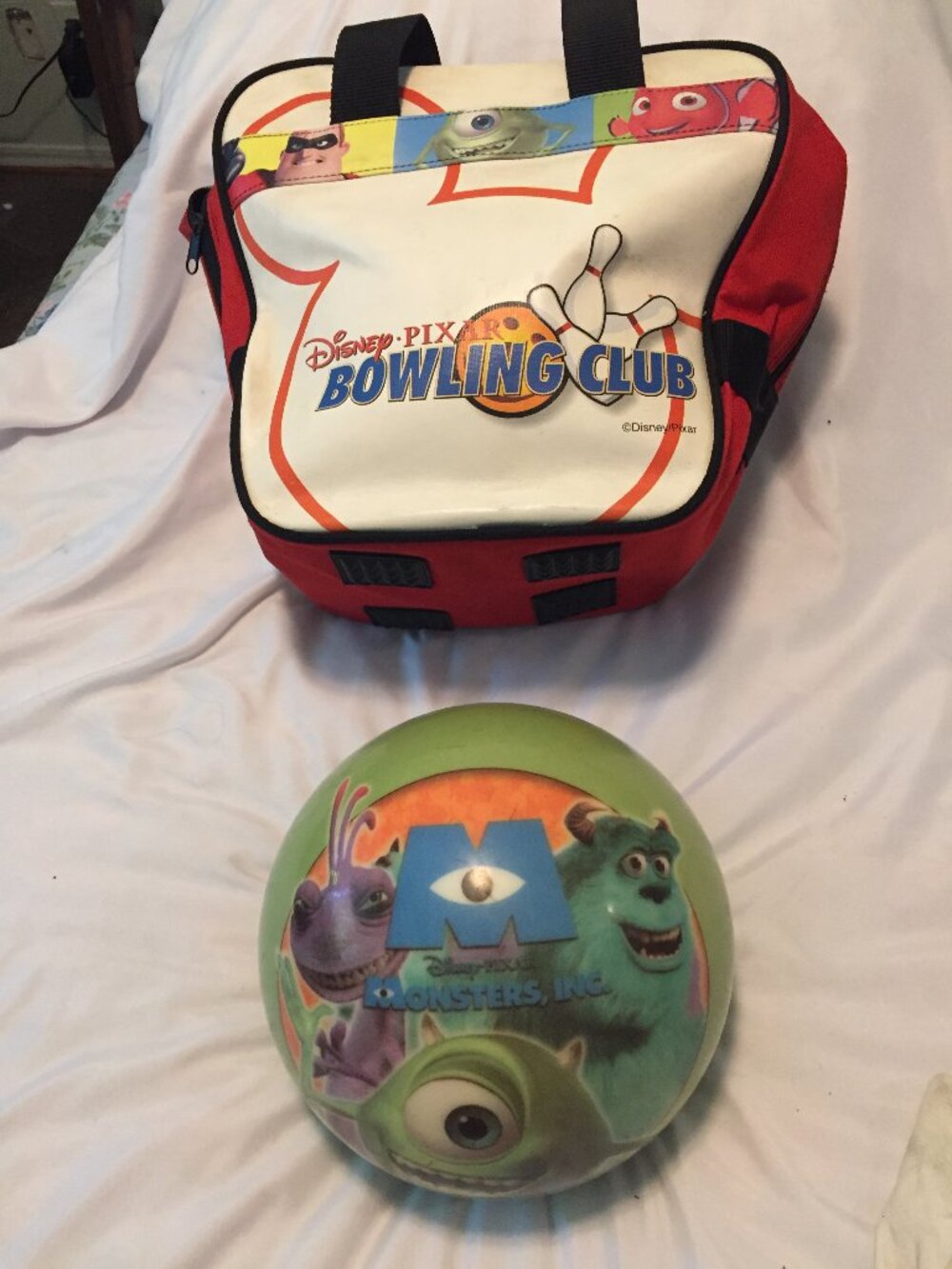 Disney Monsters Inc Wazowski Bowling Ball Vintage Brunswick 12 lb w/Club Bag